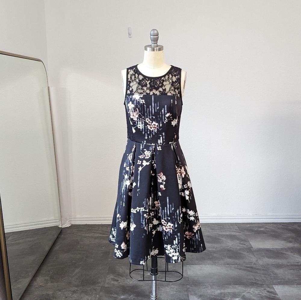 WHBM Floral Fit & Flare Lace Pleated Dress Black 0 wedding party preppy cocktail